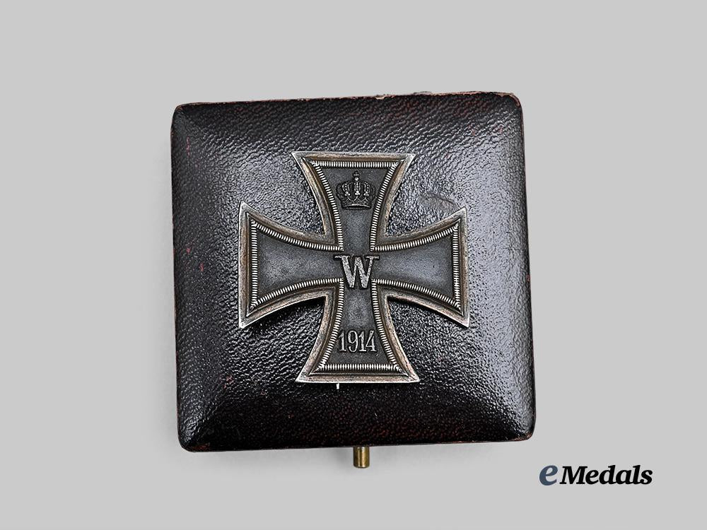 germany,_imperial._a1914_iron_cross_i_class,_owner-_engraved_example_with_case,_by_j._godet&_sohn_e_medals__g62367_6