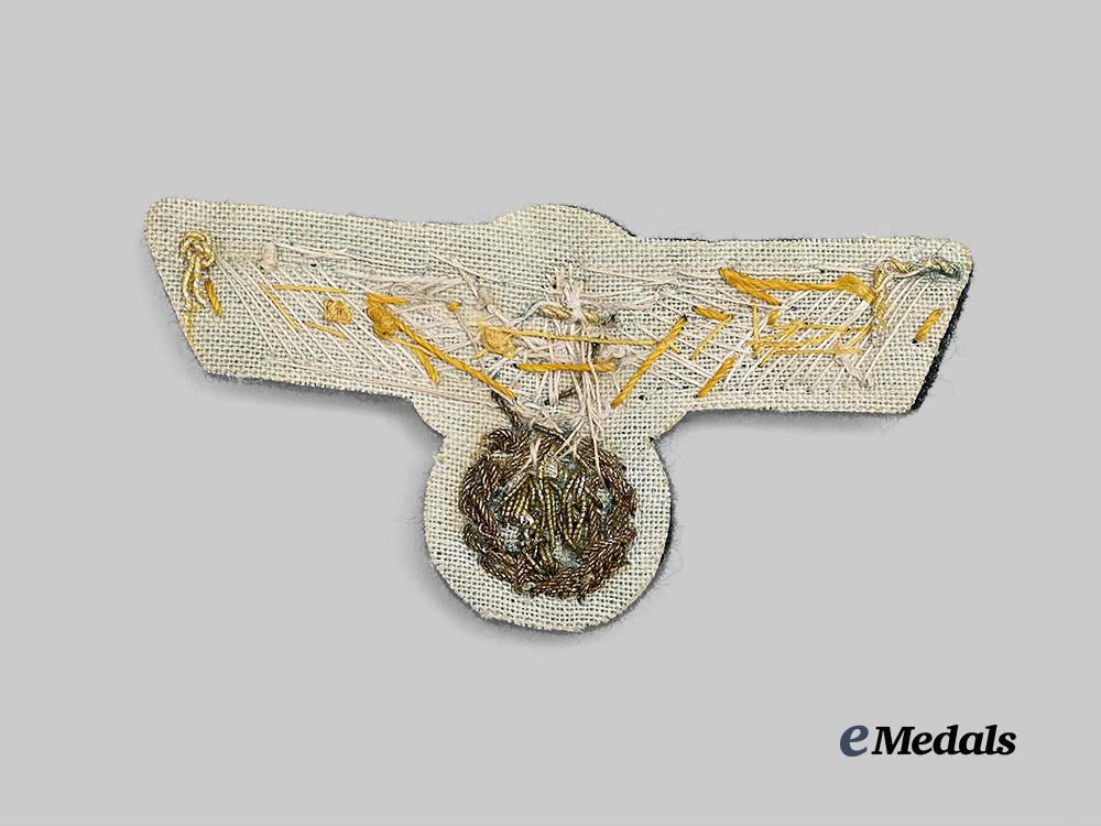 germany,_heer._a_general’s_cap_eagle_e_medals__g62370_3