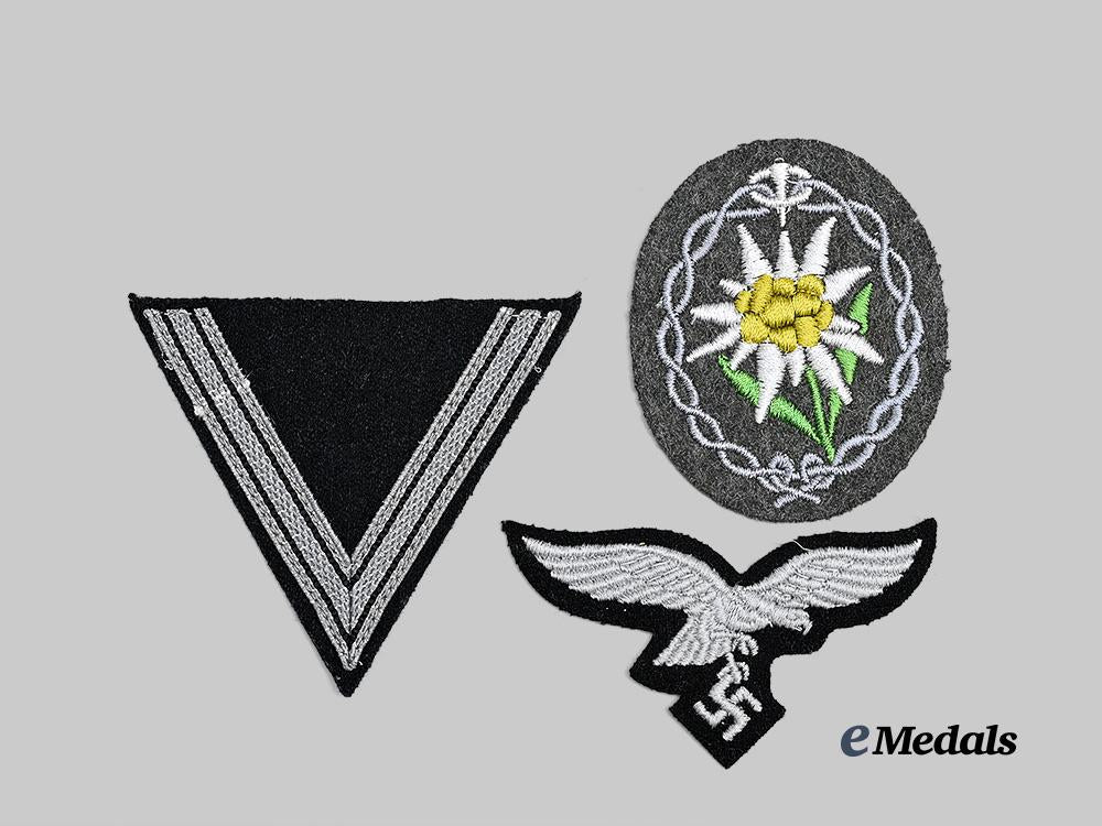 germany,_wehrmacht._a_mixed_lot_of_mint_cloth_insignia_for_heer,_luftwaffe,_and_s_s_personnel_e_medals__g62373_2