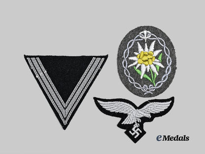 germany,_wehrmacht._a_mixed_lot_of_mint_cloth_insignia_for_heer,_luftwaffe,_and_s_s_personnel_e_medals__g62373_2