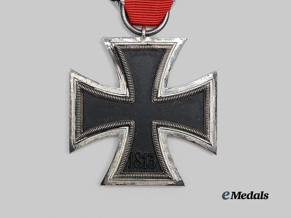 germany,_heer._a1939_iron_cross_i_i_class,_with_custom_case_and_recipient_photo_e_medals__g62375_8