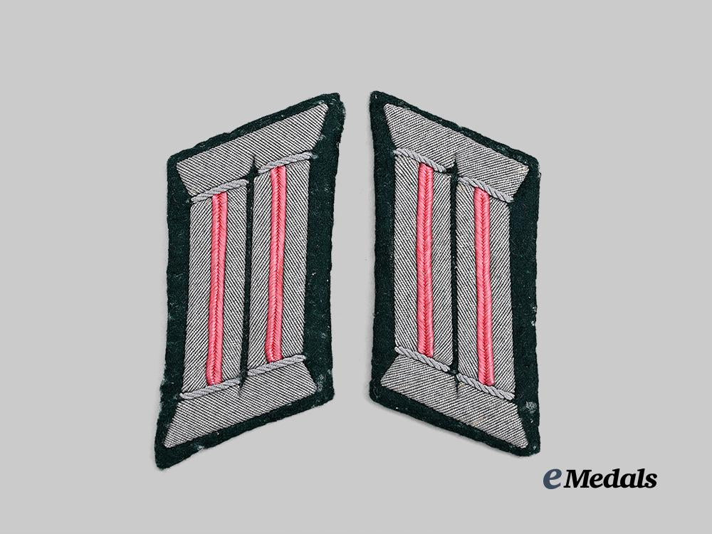 germany,_heer._a_set_of_panzer_troops_collar_tabs_for_officer_ranks_e_medals__g62376_2