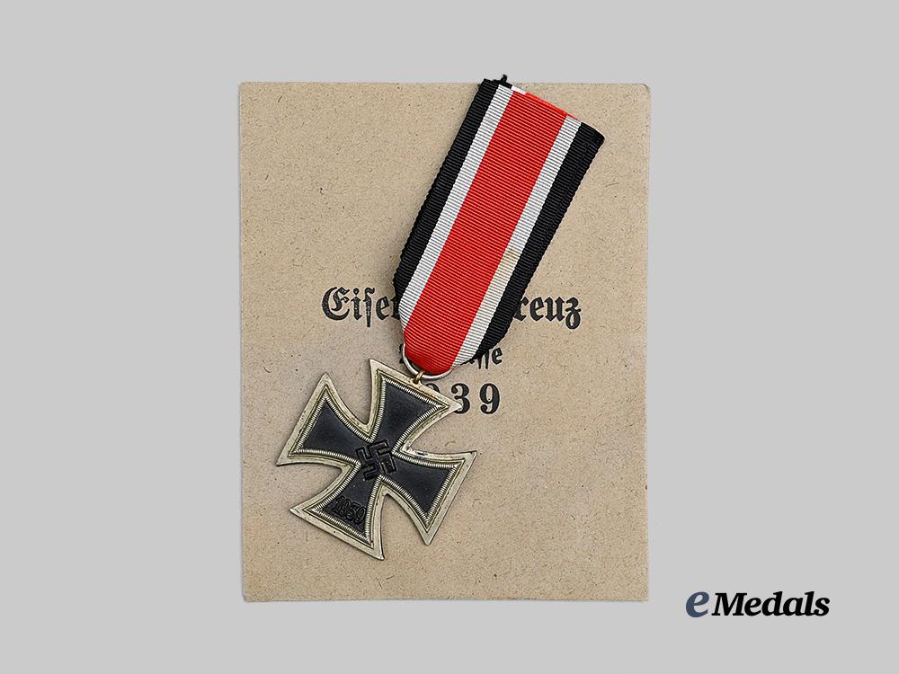 germany,_wehrmacht._a1939_iron_cross_i_i_class,_with_issue_package,_by_steinhauer&_lück_e_medals__g62383_3