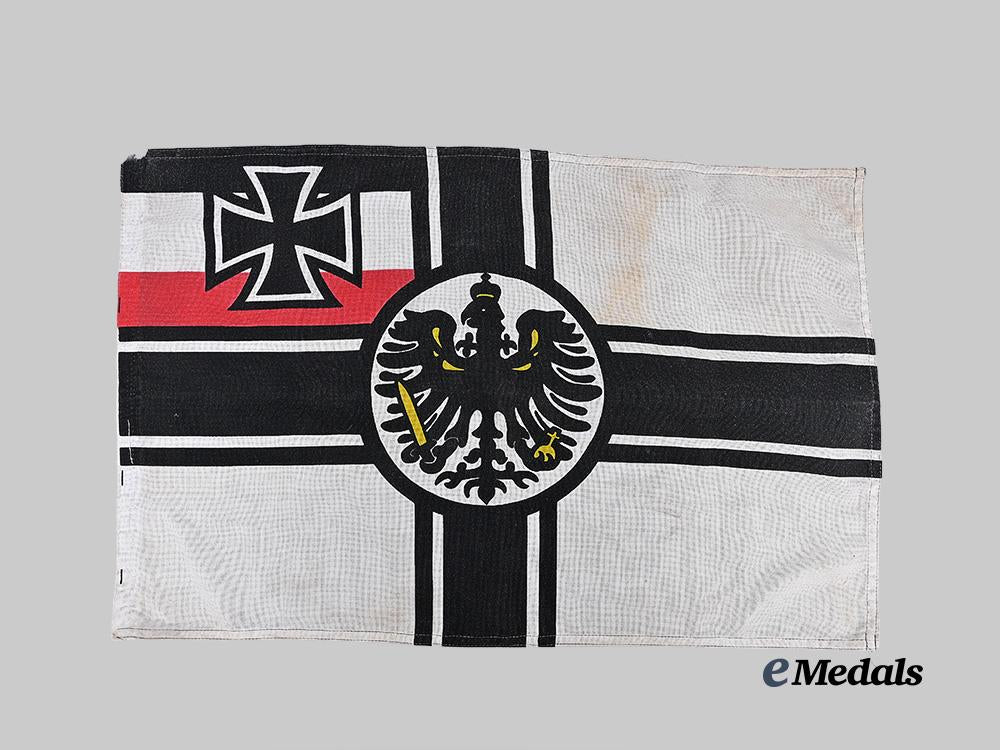 germany,_imperial._a_small_imperial_war_flag_e_medals__g62387_2
