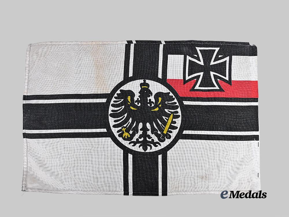 germany,_imperial._a_small_imperial_war_flag_e_medals__g62387_3
