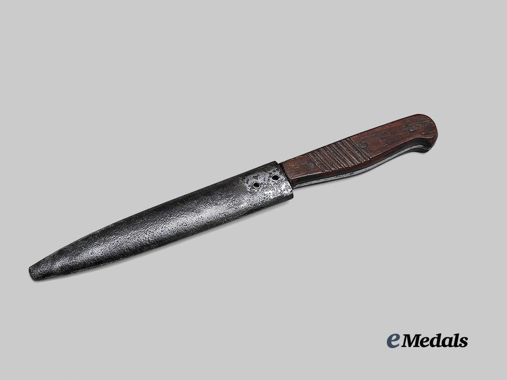germany,_imperial._a_trench_knife_for_close_combat,_by_robert_herder_e_medals__g62399_3