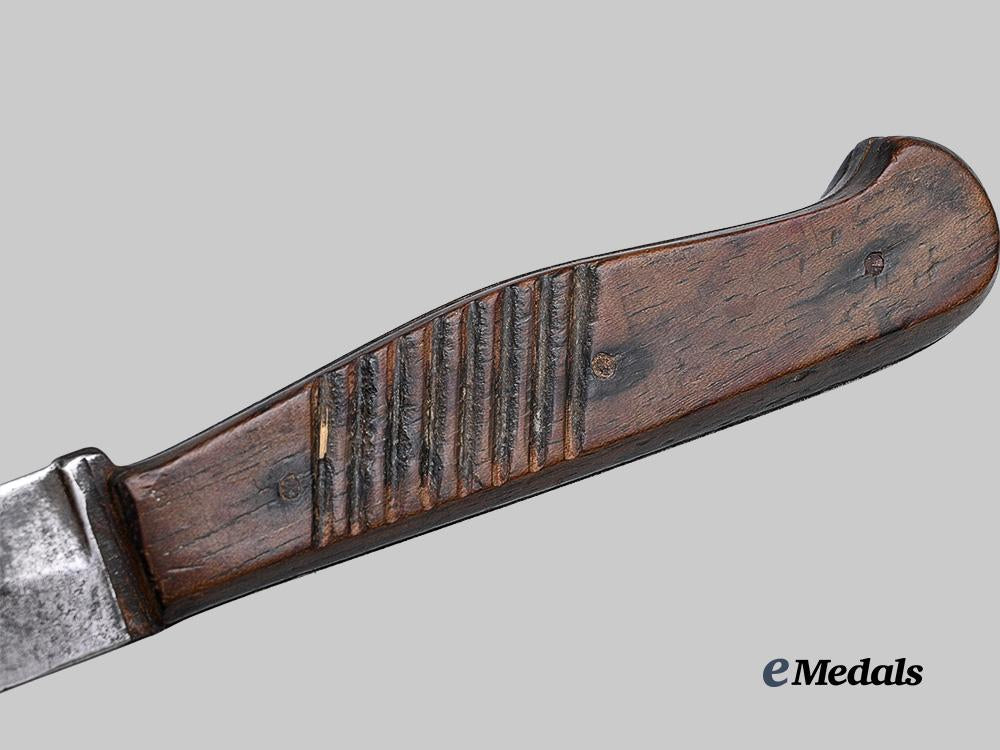 germany,_imperial._a_trench_knife_for_close_combat,_by_robert_herder_e_medals__g62399_7
