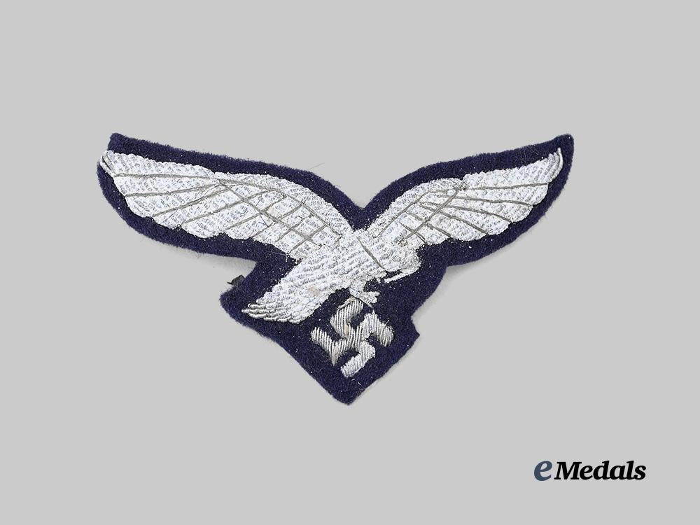 germany,_luftwaffe._an_officer’s_breast_eagle_e_medals__g62434_2