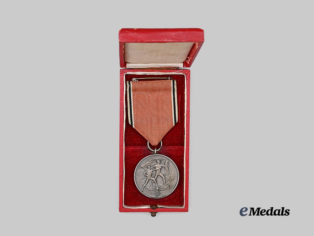 germany,_third_reich._an_anschluss_medal,_with_case_e_medals__g62444_3
