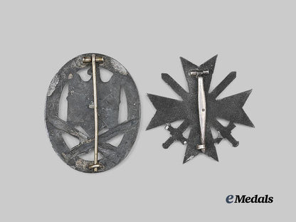 germany,_wehrmacht._a_pair_of_service_badges,_maker-_marked_examples_e_medals__g62449_3