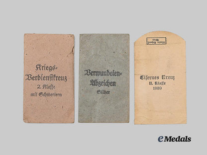 germany,_wehrmacht._a_mixed_lot_of_issue_packages_for_combatant_awards_e_medals__g62452_2