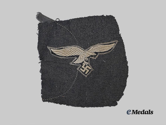 germany,_luftwaffe._a_breast_eagle_for_enlisted_ranks,_late-_war_uniform_cut-_off_example_e_medals__g62456_2