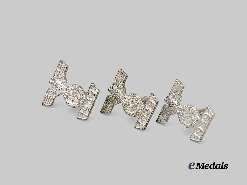 germany,_wehrmacht._a_lot_of_mint_ribbon_bar_devices_for_the1939_clasp_to_the_iron_cross_i_i_class_e_medals__g62460_2