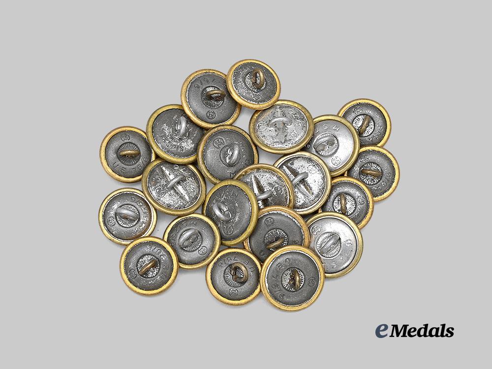 germany,_n_s_d_a_p._a_lot_of_uniform_buttons_for_political_leaders_e_medals__g62464_3