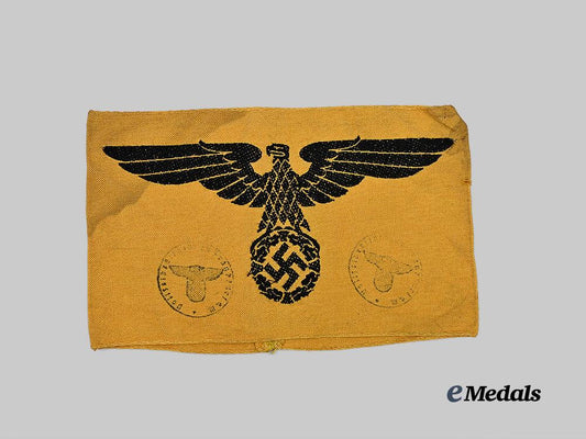 germany,_wehrmacht._a_civilian_auxiliary_armand_e_medals__g62487_2