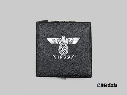 germany,_wehrmacht._a1939_clasp_to_the_iron_cross_i_class,_with_case,_by_b._h._mayer_e_medals__g62489_2