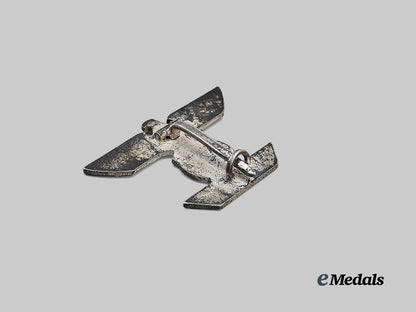 germany,_wehrmacht._a1939_clasp_to_the_iron_cross_i_class,_with_case,_by_b._h._mayer_e_medals__g62489_7