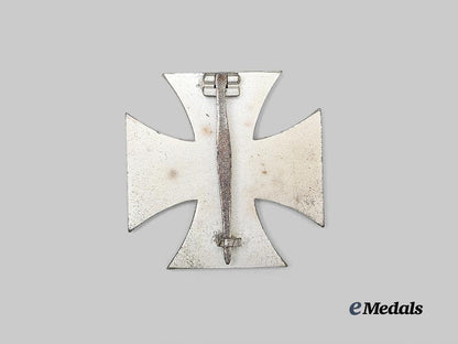 germany,_wehrmacht._a_mint1939_iron_cross_i_class,_with_case,_by_wächtler&_lange_e_medals__g62495_6
