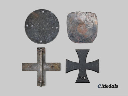 germany,_wehrmacht._a_mixed_lot_of_awards_retrieved_from_the_c._f._zimmermann_factory_bombsite_e_medals__g62497_3