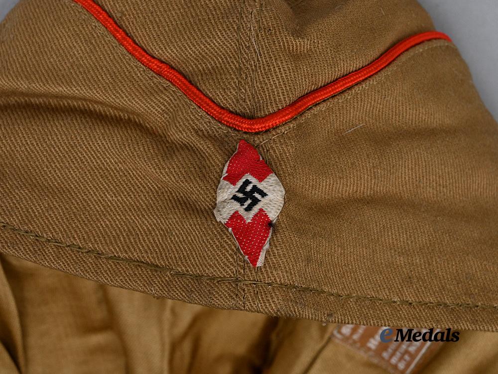 germany,_h_j._a_field_cap_e_medals__g62504_7