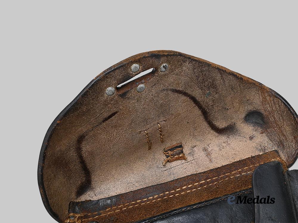 germany,_wehrmacht._a_p38_pistol_holster,_by_c._pose_e_medals__g62519_7