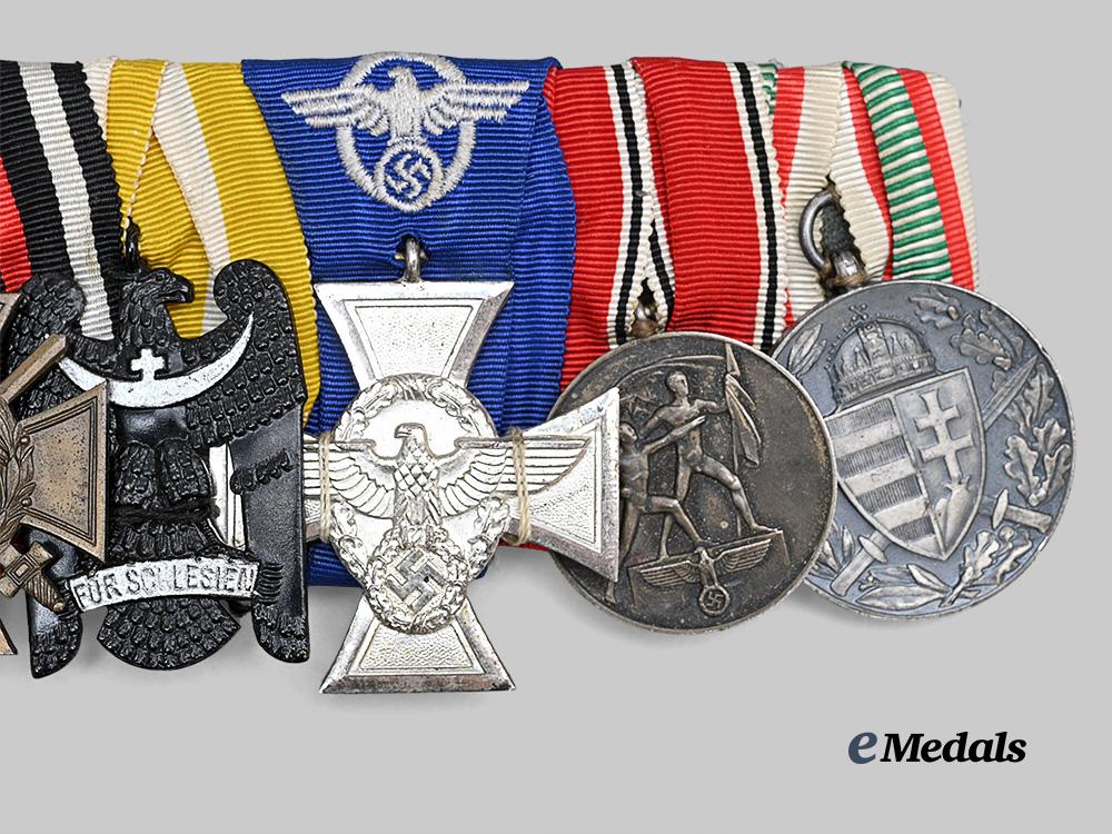 germany,_imperial._a_medal_bar_for_world_war,_freikorps,_and_police_service_e_medals__g62532_3