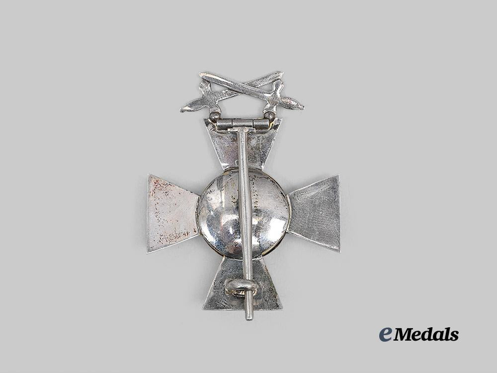 oldenburg,_grand_duchy._a_rare_house_order_of_peter_friedrich_ludwig,_officer’s_cross_with_swords_on_ring,_by_bernhard_knauer_e_medals__g62535_4