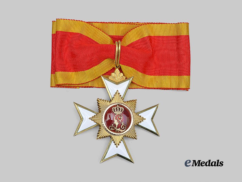 lippe-_detmold,_principality._a_rare_princely_house_order,_i_i_class_cross_in_gold,_c.1900_e_medals__g62537_2