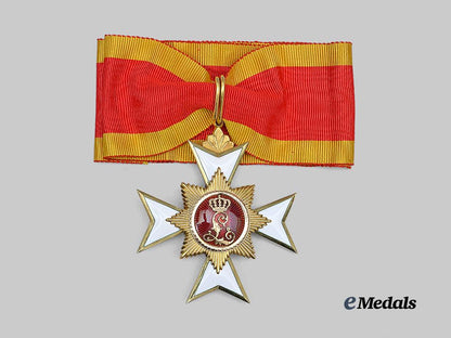 lippe-_detmold,_principality._a_rare_princely_house_order,_i_i_class_cross_in_gold,_c.1900_e_medals__g62537_2
