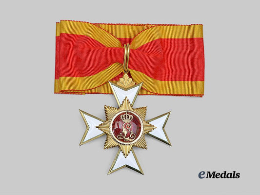 lippe-_detmold,_principality._a_rare_princely_house_order,_i_i_class_cross_in_gold,_c.1900_e_medals__g62537_2