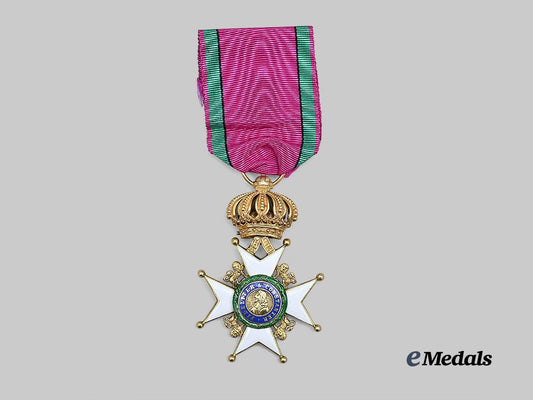 saxe-_ernestine,_duchies._a_rare_saxe-_ernestine_house_order,_i_class_knight’s_cross_in_gold_e_medals__g62543_2