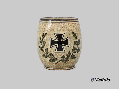 germany,_imperial._a_first_world_war_patriotic_tankard_e_medals__g62553_3