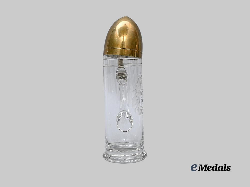 germany,_imperial._a_first_world_war_patriotic_artillery_shell_glass_tankard_e_medals__g62554_3