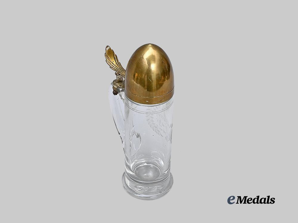 germany,_imperial._a_first_world_war_patriotic_artillery_shell_glass_tankard_e_medals__g62554_6