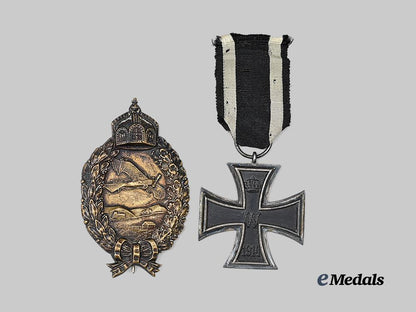 germany,_imperial._a_superb_pilot’s_badge_and_iron_cross_presentation_set,_with_customized_display_case_e_medals__g62555_6