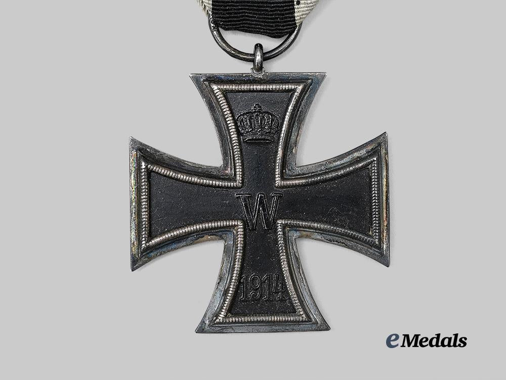 germany,_imperial._a_superb_pilot’s_badge_and_iron_cross_presentation_set,_with_customized_display_case_e_medals__g62555_7