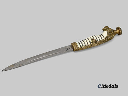 germany,_imperial._a_letter_opener,_with_lion_head_signet_pommel,_by_weyersberg,_kirschbaum&_cie._e_medals__g62556_3
