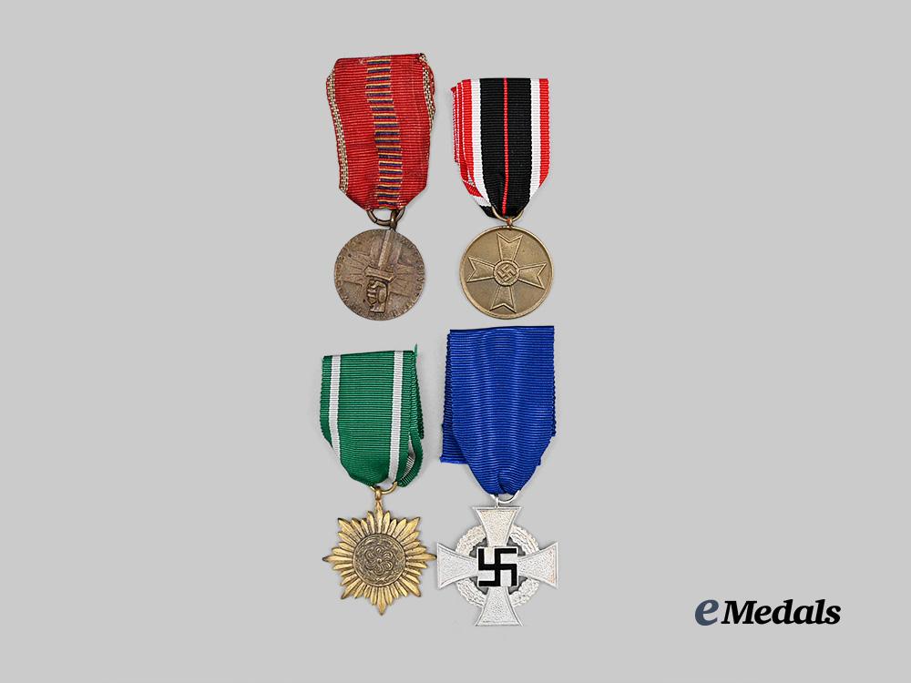 germany,_third_reich._a_lot_of_medals_for_military_and_civil_service,_german_and_axis_issue_e_medals__g62571_2