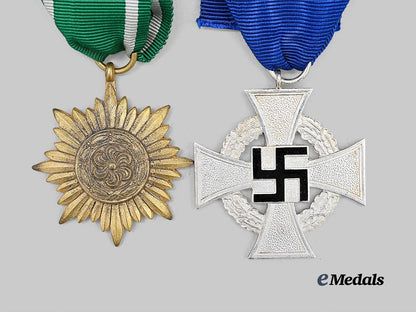germany,_third_reich._a_lot_of_medals_for_military_and_civil_service,_german_and_axis_issue_e_medals__g62571_3