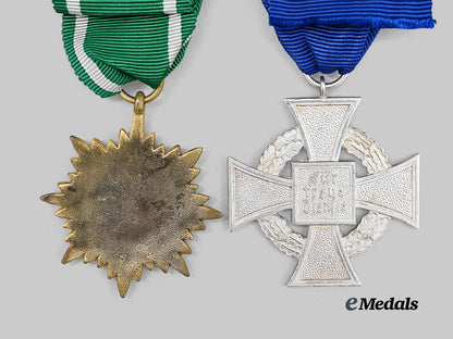 germany,_third_reich._a_lot_of_medals_for_military_and_civil_service,_german_and_axis_issue_e_medals__g62571_6