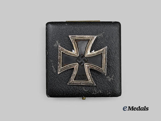 germany,_wehrmacht._a1939_iron_cross_i_class,_with_case,_by_rudolf_souval_e_medals__g62573_4