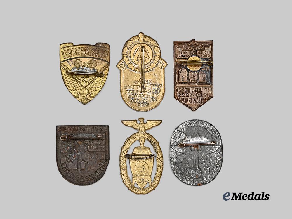germany,_third_reich._a_mixed_lot_of_commemorative_badges,_s_a,_h_j,_and_n_s_d_a_p_issue_e_medals__g62600_3