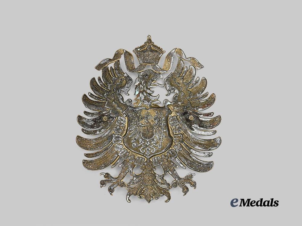 germany,_imperial._a_german_east_asian_troops_m1900_pith_helmet_plate_e_medals__g62612_3
