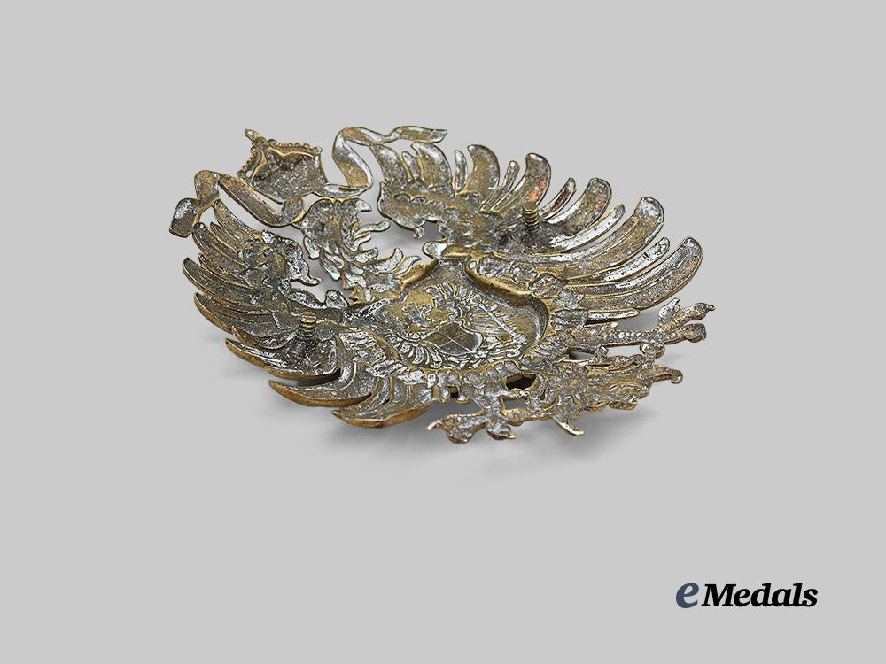 germany,_imperial._a_german_east_asian_troops_m1900_pith_helmet_plate_e_medals__g62612_4
