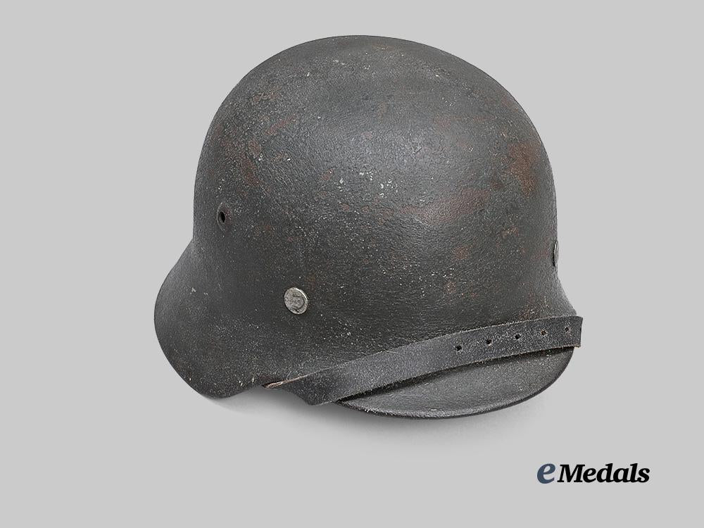 germany,_heer._a_refurbished_m40_stahlhelm,_by_sächsische_emaillier-_und_stanzwerke_e_medals__g62615_3