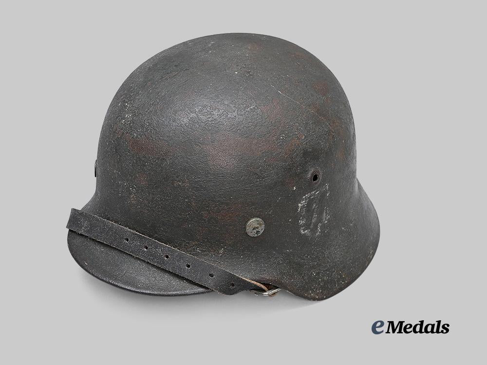 germany,_heer._a_refurbished_m40_stahlhelm,_by_sächsische_emaillier-_und_stanzwerke_e_medals__g62615_4