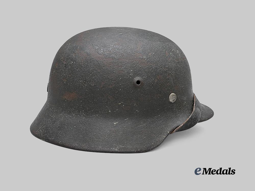 germany,_heer._a_refurbished_m40_stahlhelm,_by_sächsische_emaillier-_und_stanzwerke_e_medals__g62615_6