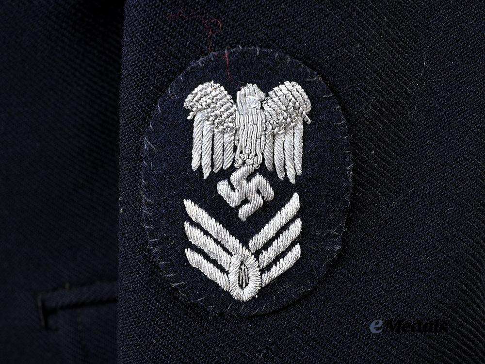 germany,_kriegsmarine._a_naval_administration_dark_blue_service_jacket_for_elevated_ranks_e_medals__g62718_12
