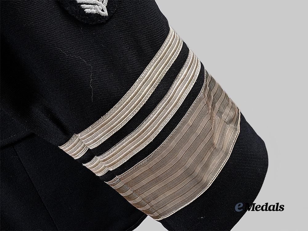 germany,_kriegsmarine._a_naval_administration_dark_blue_service_jacket_for_elevated_ranks_e_medals__g62718_8