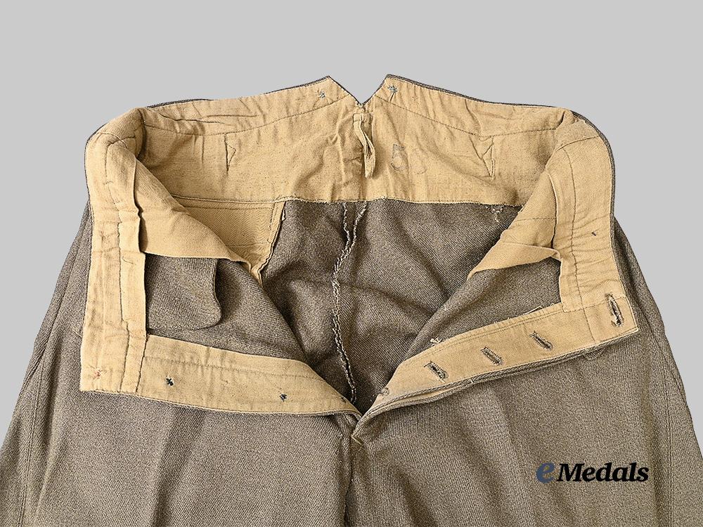 germany,_s_a._a_wehrmannschaft_uniform,_with_r_z_m_labels_e_medals__g62720_16